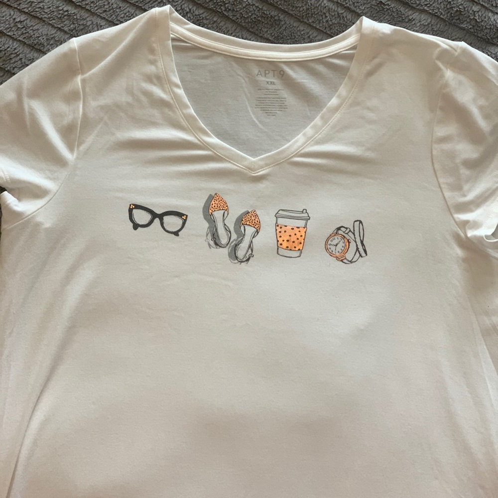APT .9 short sleeve t-shirt